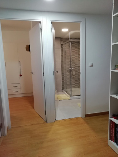Single bedroom in a 3-bedroom apartment near Marítim - Serrería metro station - Gallery - 12