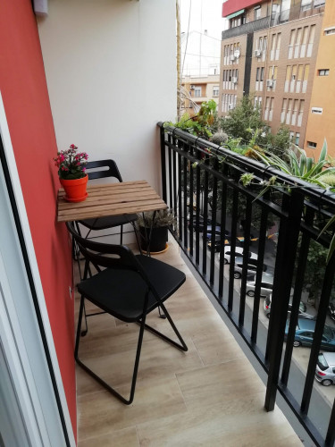 Single bedroom in a 3-bedroom apartment near Marítim - Serrería metro station - Gallery - 14