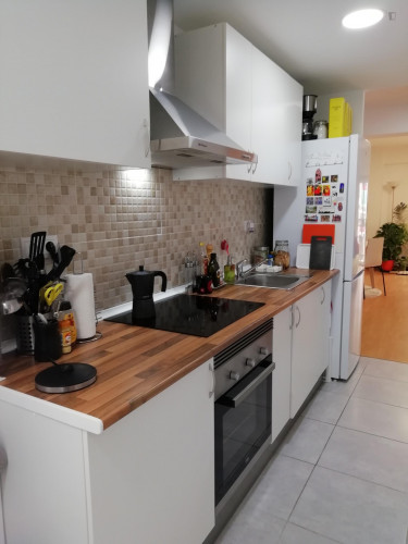 Single bedroom in a 3-bedroom apartment near Marítim - Serrería metro station - Gallery - 7