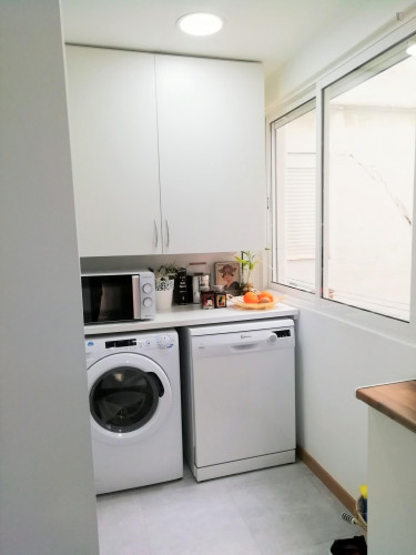 Single bedroom in a 3-bedroom apartment near Marítim - Serrería metro station - Gallery - 8