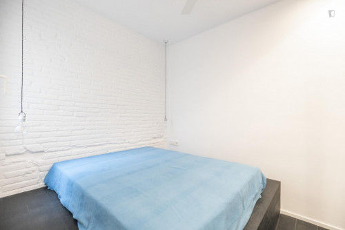 Cool 1-bedroom apartment near Entença metro station  - Gallery -  1