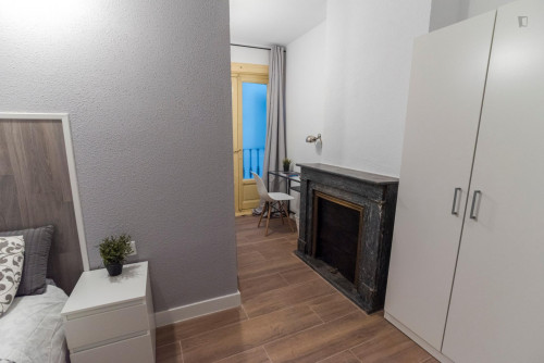 Charming double bedroom close to Universidad Pontificia Comillas - Gallery - 24