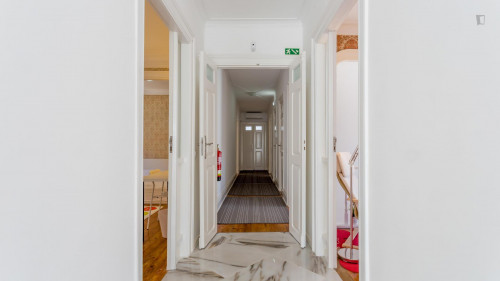 Tasteful single bedroom in a student Residence close to Polo Universitário Porto - Gallery - 17