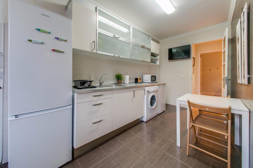 Charming Twin bedroom very well located at Avenida de Roma - Gallery - 5