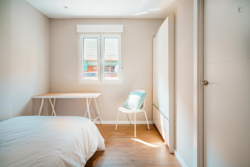 Single bedroom in 3-bedroom apartment  - Gallery -  5