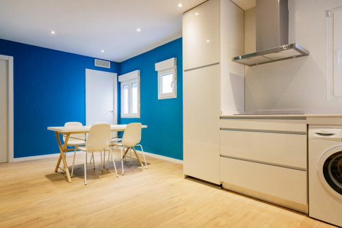 Single bedroom, with private bathroom, in 5-bedroom apartment - Gallery - 10
