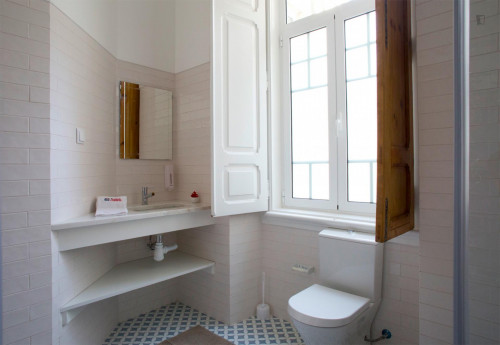 Pleasant double bedroom close to the Saldanha metro