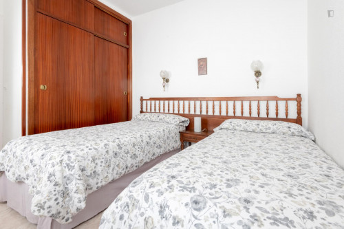 Practical 1-bedroom apartment in elegant Goya - Gallery - 10