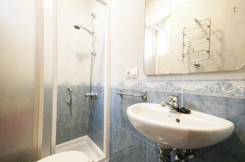 Practical 1-bedroom apartment in elegant Goya - Gallery - 7
