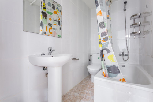 Beautiful single bedroom near Escuela Superior de Diseño e Ingeniería