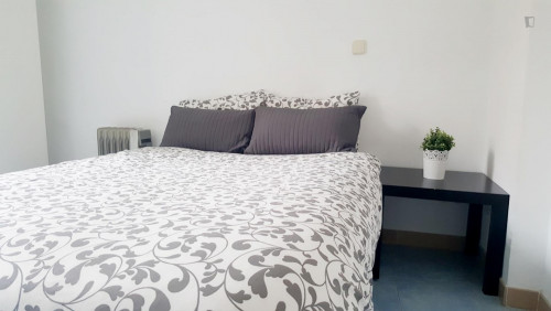 Graceful double bedroom near the Sol train station - Gallery - 6