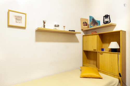 Very nice single bedroom, in a 4-bedroom flat, in Eixample  - Gallery -  2