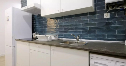 Relaxing double bedroom near Alonso Martínez metro - Gallery - 15