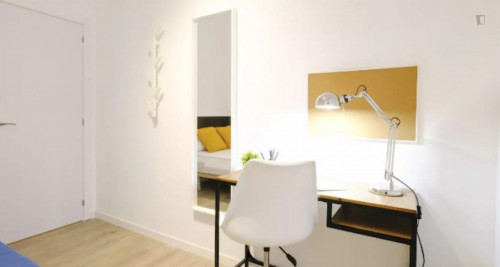 Neat and cosy double bedroom in Chueca-Justicia - Gallery - 21