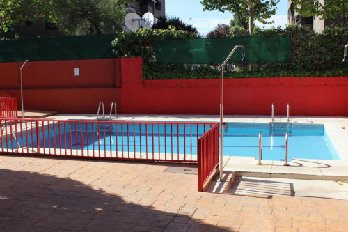 4-Bedroom apartment near Casco Histórico de Barajas - Gallery - 30