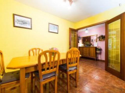 4-Bedroom apartment near Casco Histórico de Barajas - Gallery - 48