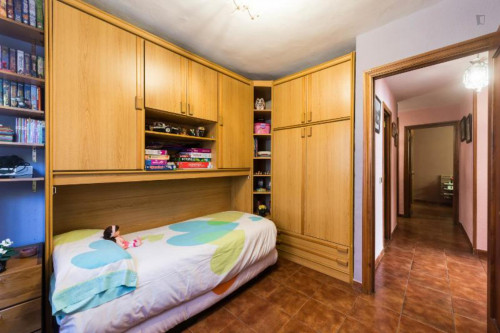 4-Bedroom apartment near Casco Histórico de Barajas - Gallery - 9