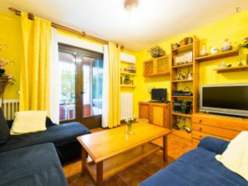 4-Bedroom apartment near Casco Histórico de Barajas - Gallery - 38