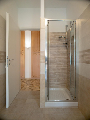 Bed in a twin bedroom in Cologno Monzese