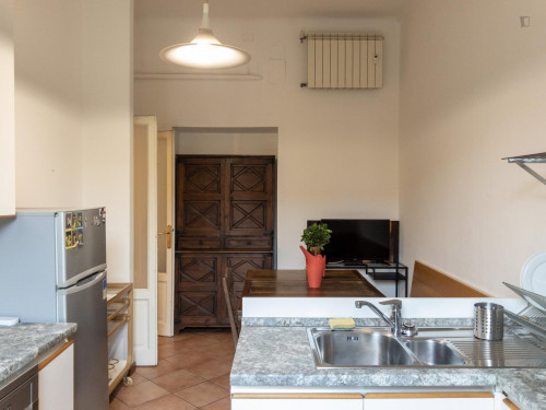 Bed in a twin bedroom in Porta Romana neighbourhood - Gallery - 24