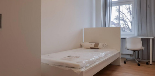 Admirable Single Bedroom In Well-Connected Wedding - 2