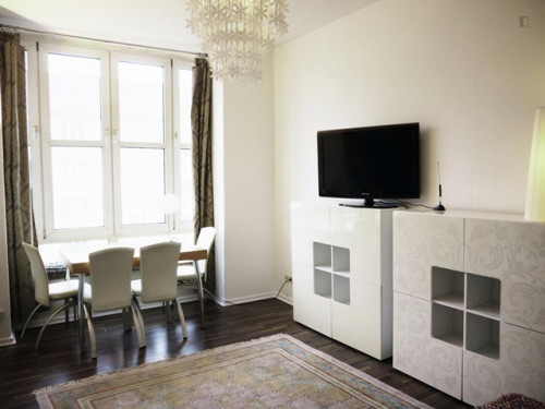 Lovely 1-bedroom apartment close to S Halensee (Berlin) transit stop - Gallery - 8