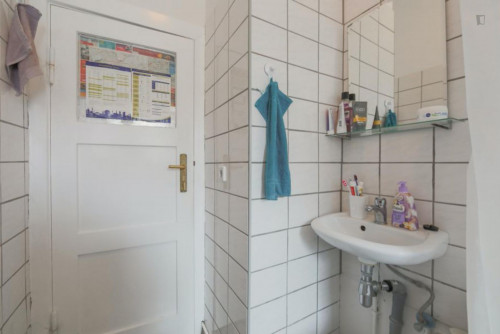 Charming Single Bedroom in the heart of Neukölln - Gallery - 6