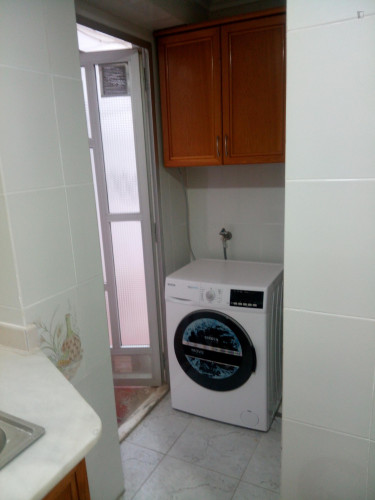 Inviting single ensuite bedroom Pl.1-H1, with its own kitchen, in Mont-Olivet - Gallery - 7