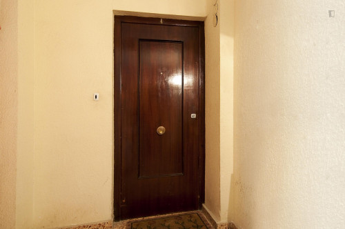 Neat double bedroom in L'Amistat neighbourhood - Gallery - 10