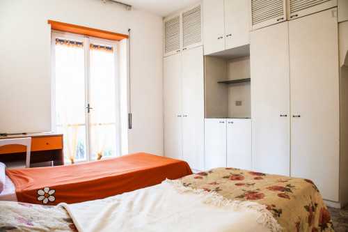 Nice single bed in twin bedroom near Marconi metro station