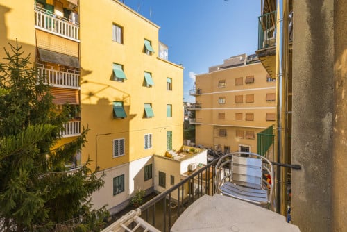Spacious double bedroom with access to a terrace, near the Porta Furba - Quadraro metro - Gallery - 5