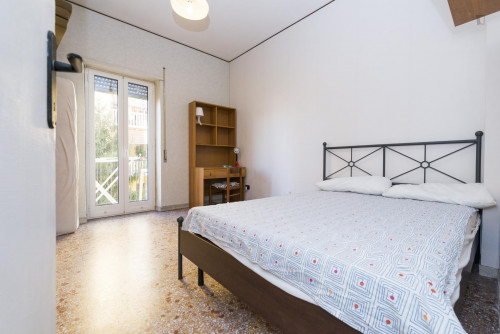 Spacious Double Bedroom With Access To A Terrace, Near The Porta Furba - Quadraro Metro - 2