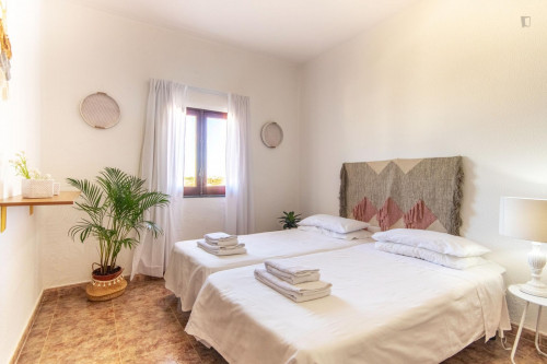 Nice twin bedroom close to the Beach - Gallery - 16