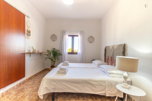 Nice twin bedroom close to the Beach - Gallery - 17