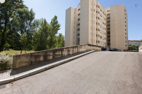 Good looking double bedroom close to Ermesinde train station