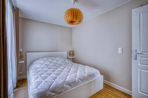 1-bedroom apartment, with outdoor area