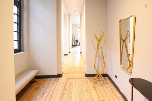 Beautiful 2-Bedroom Apartment near Cais do Sodré Metro Station - Gallery - 8