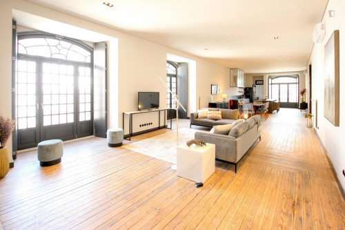 Beautiful 2-Bedroom Apartment near Cais do Sodré Metro Station - Gallery - 21