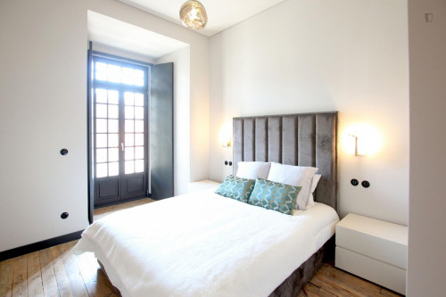 Beautiful 2-Bedroom Apartment near Cais do Sodré Metro Station - Gallery - 9