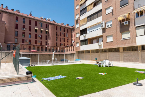 Marvellous double bedroom in Universidad de Alcalá - Gallery - 5