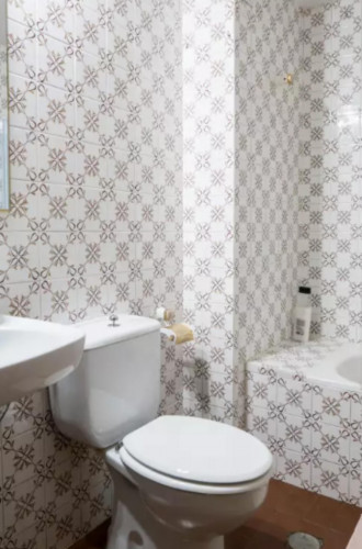 Neat and cosy double bedroom in Alcalá de Henares