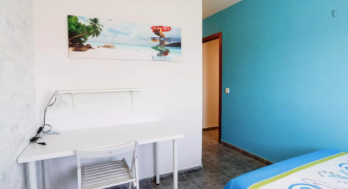 Single bedroom in a 5-bedroom apartment near Urgel metro station - Gallery - 20