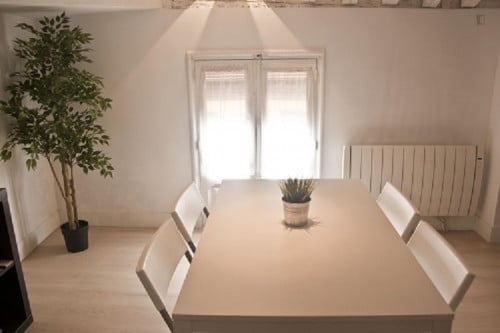 Inviting apartment close to La Latina metro station