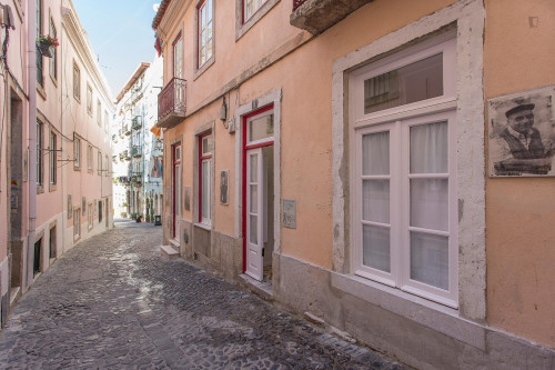 Nice studio apartment around Rossio metro station