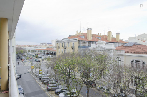 CHARME  AC  41m  Balcony  Avenue View - Gallery - 4