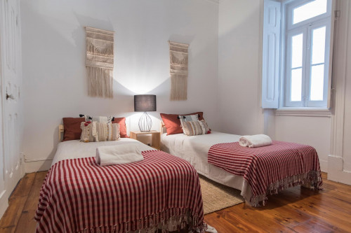 Fantastic 4-bedroom apartment close to Instituto Superior Técnico de Lisboa - Gallery - 6