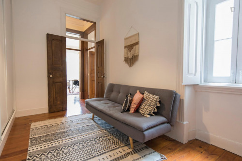 Fantastic 4-bedroom apartment close to Instituto Superior Técnico de Lisboa - Gallery - 32