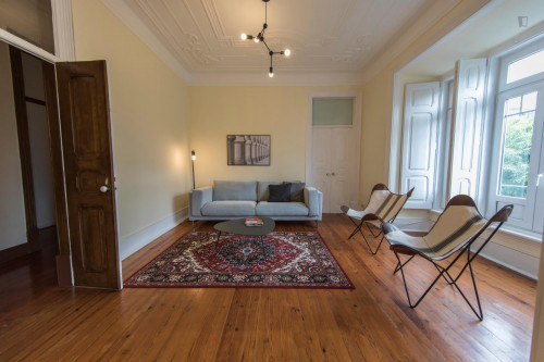 Fantastic 4-bedroom apartment close to Instituto Superior Técnico de Lisboa - Gallery - 48