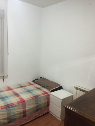 Single Bedroom In Almagro, Near Iglesia Metro Sation - 1