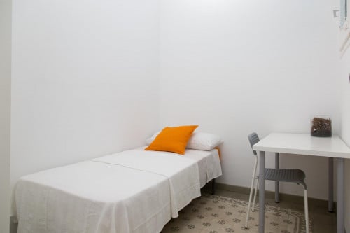 Graceful 3-bedroom flat in El Camp de l'Arpa del Clot - Gallery - 11